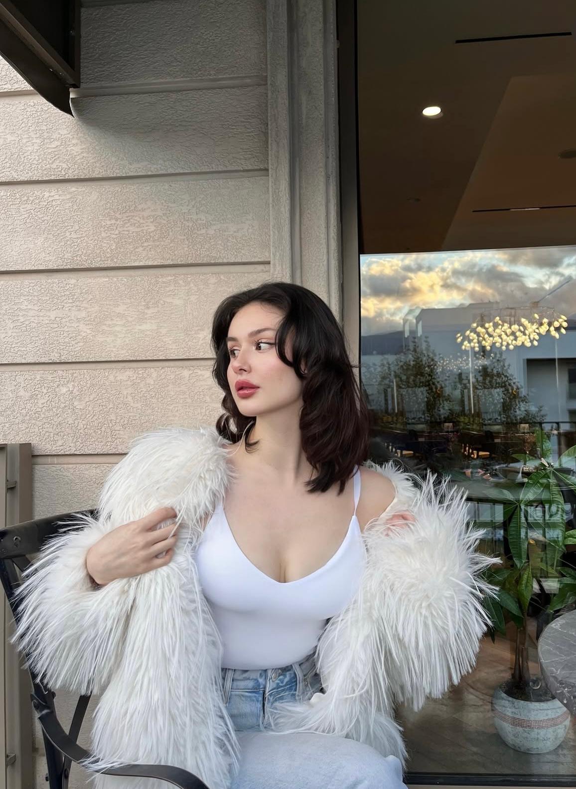 Yazıbaşı Cazibeli Partner Bayan Escort Ece