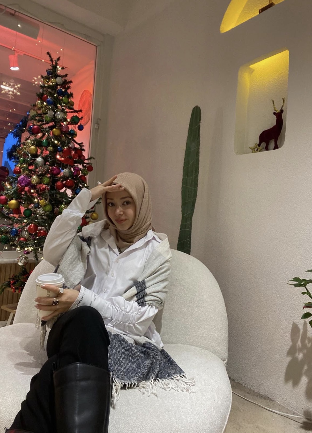 Ahatlı Şık Bayan Escort Nisa