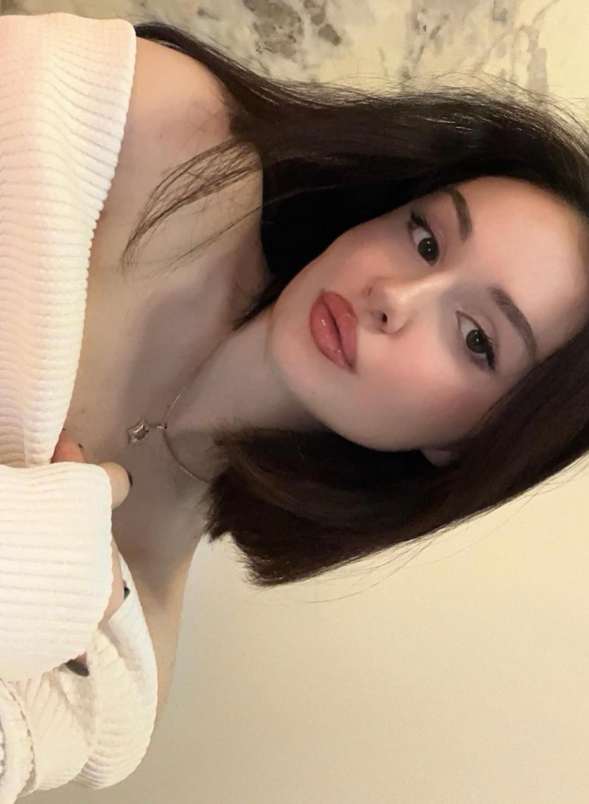 Çomranlı Sürprizli Kadın Bayan Escort Çiğdem